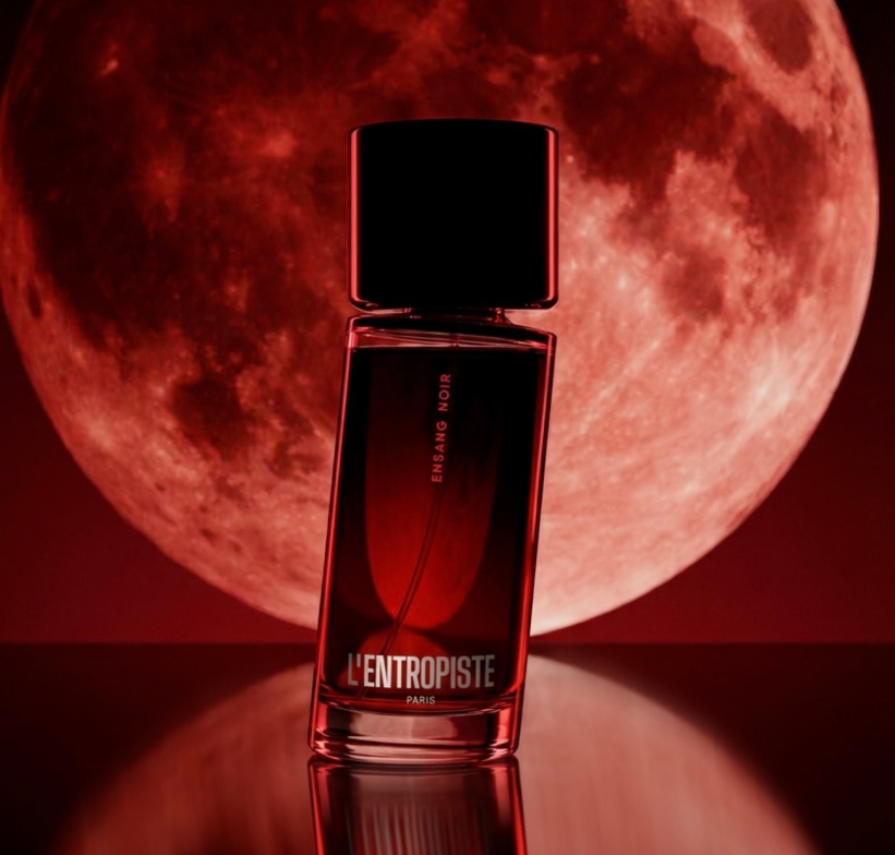 L Entropiste fragrance collection showcase
