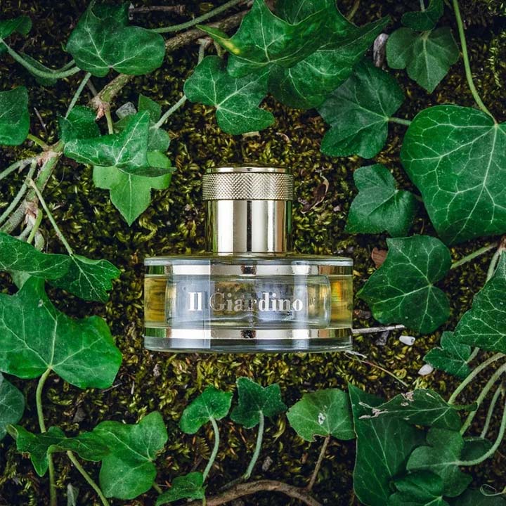 Pantheon Roma brand heritage and signature fragrance showcase