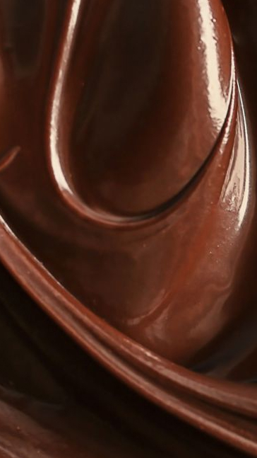 Middle notes visual: Chocolate,Orange Blossom,Ylang-Ylang