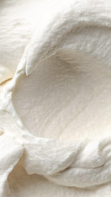 Middle notes visual: Caramel,Whipped Cream
