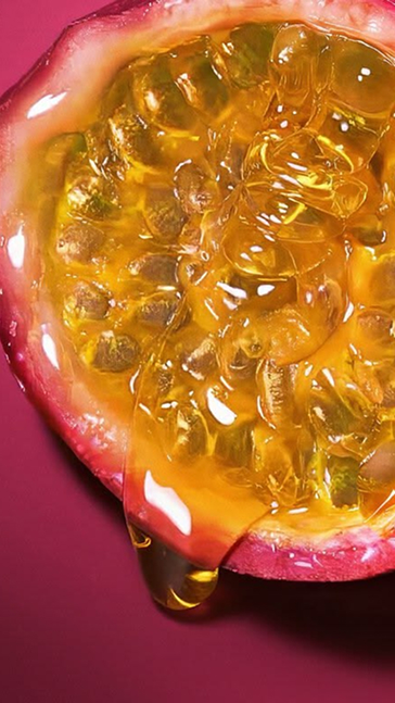 Middle notes visual: Cane Sugar,Passion Fruit,Tonka Bean