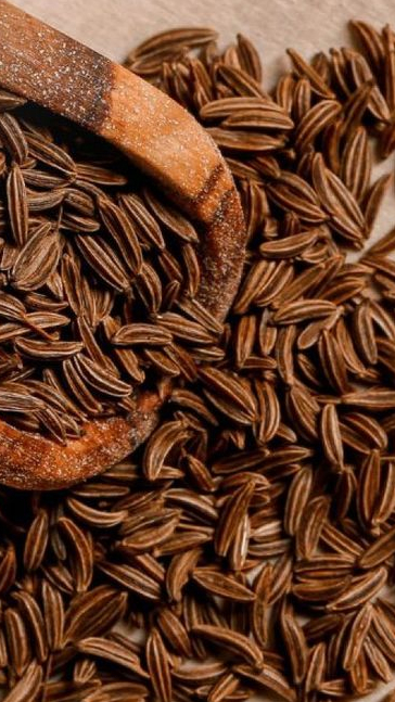 Middle notes visual: Bergamot,Caraway,Carrot Seeds,Coriander