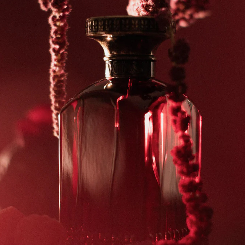 ANFAS brand heritage and signature fragrance showcase