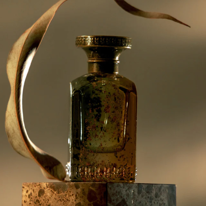 ANFAS brand heritage and signature fragrance showcase
