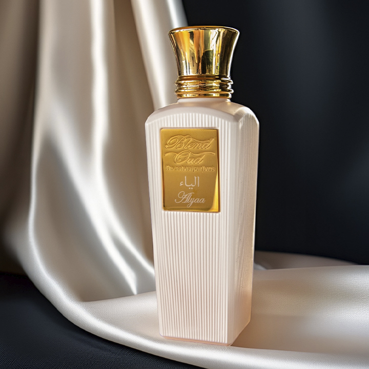 Blend Oud brand heritage and signature fragrance showcase