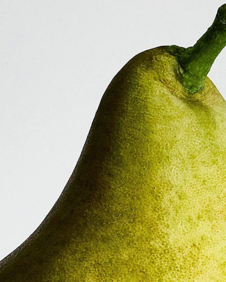 Top notes visual: Bergamot,Litchi,Pear