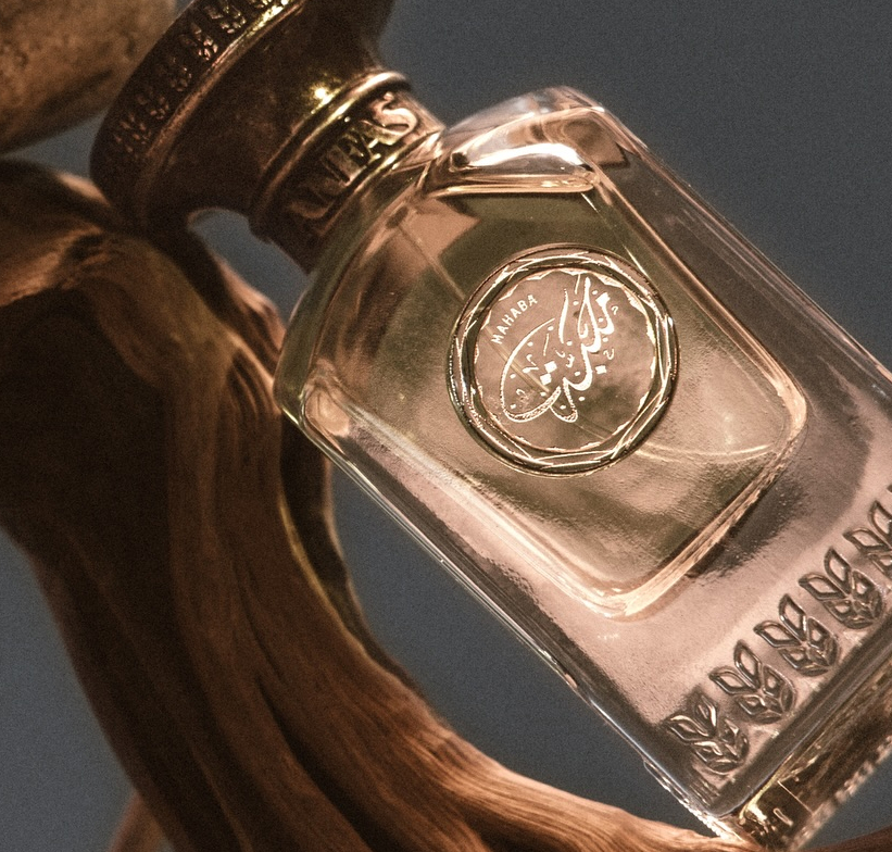 ANFAS fragrance collection showcase