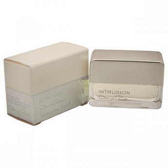 Oscar De La Renta Intrusion