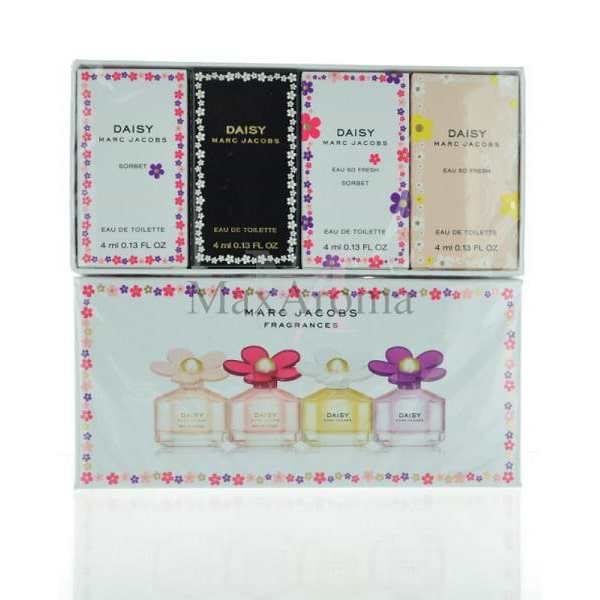 Marc Jacobs Travel Size Perfume Set for Women